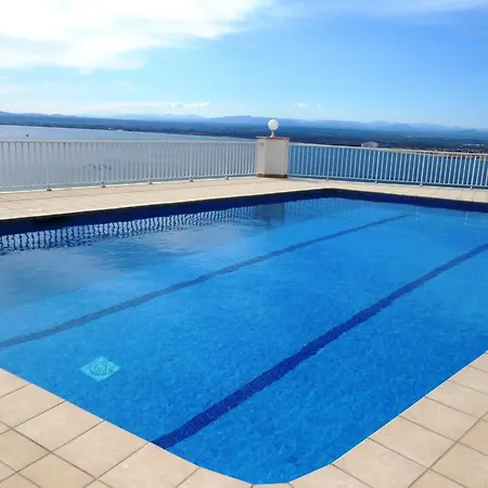 Residencial Puig Rom * Roses