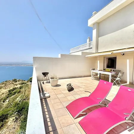 Apartment Residencial Puig Rom