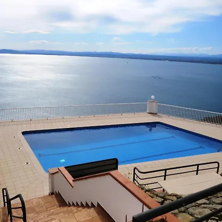Apartment Residencial Puig Rom